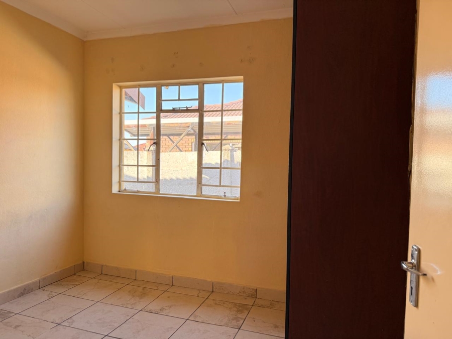 3 Bedroom Property for Sale in Waterval East North West